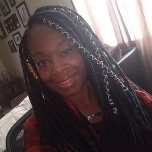 Meet your Posher, Monica